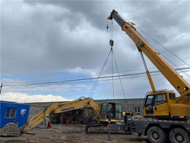 费县25吨吊车的工作半径是多少？